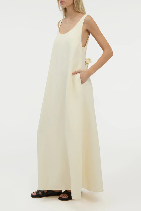 Gabriela Hearst Aras Maxi Dress In Ivory Linen Silk