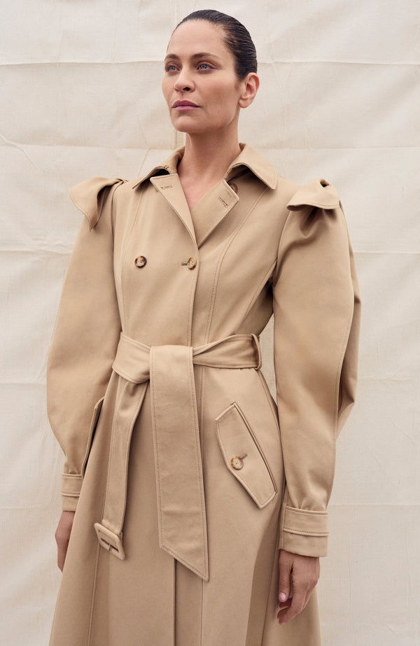 Gabriela Hearst Benedict Trench Coat In Camel Sea Island Cotton Twill