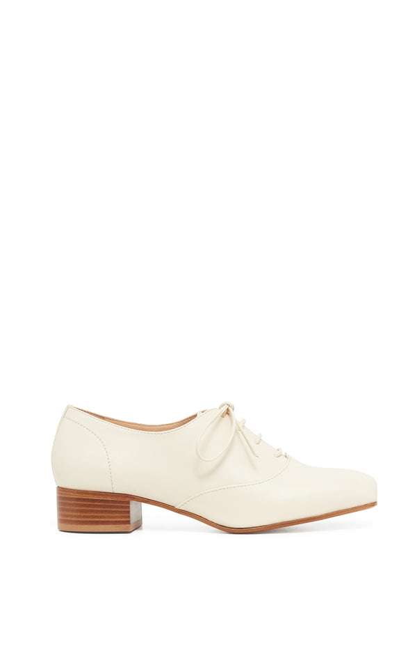 gabriela hearst Clio Oxford Heel in Ivory Nappa Leather