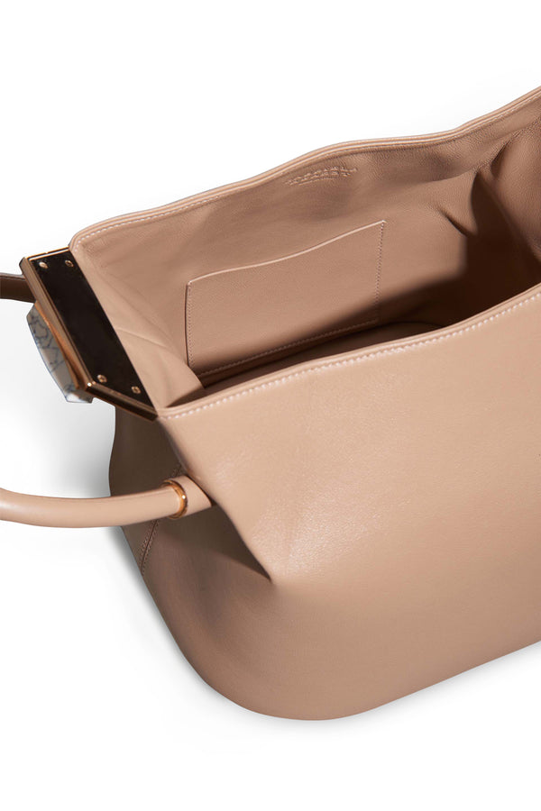 Gabriela Hearst Baez Bag In Nude Nappa Leather