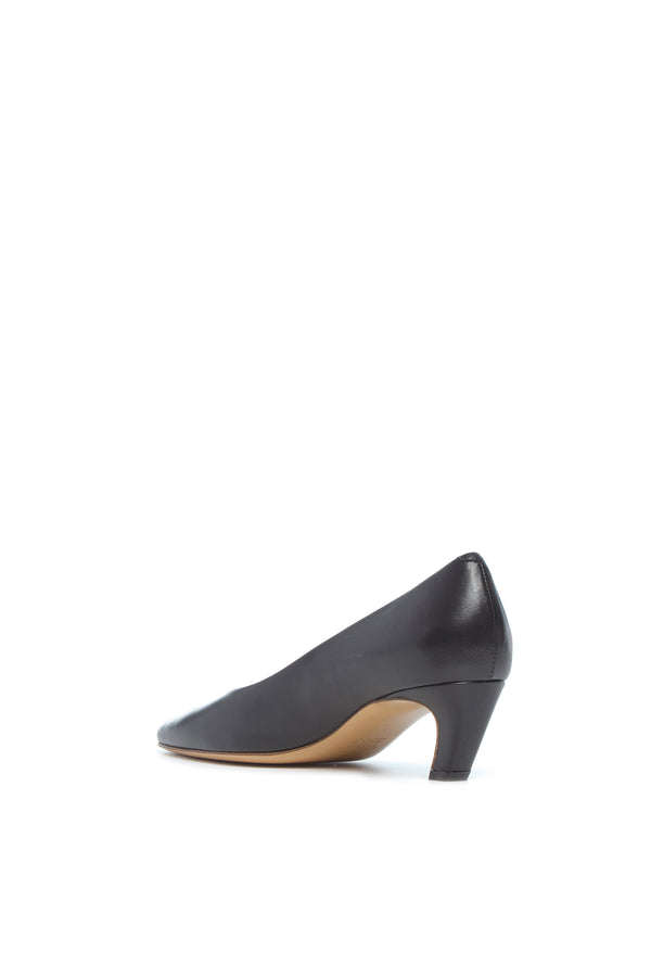 Gabriela Hearst Peggy Pump In Black Nappa Leather
