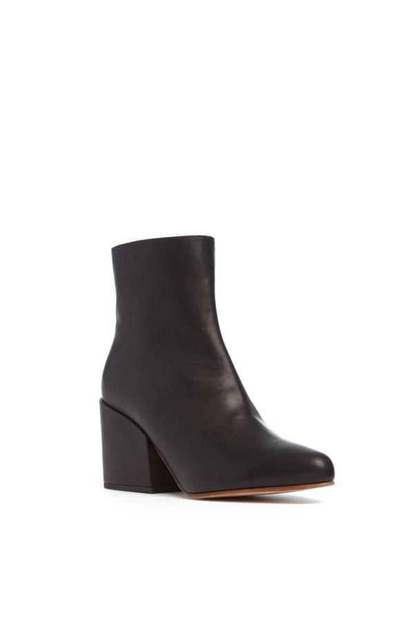Gabriela Hearst Tito Ankle Boot In Black Leather