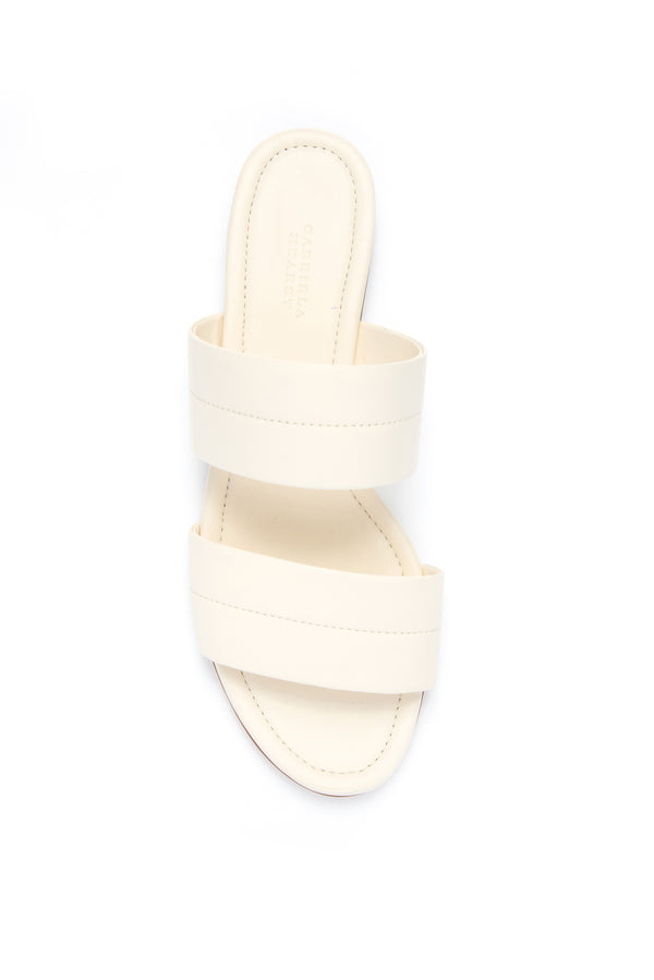 Gabriela Hearst Lora Flat Sandal In Cream Nappa Leather