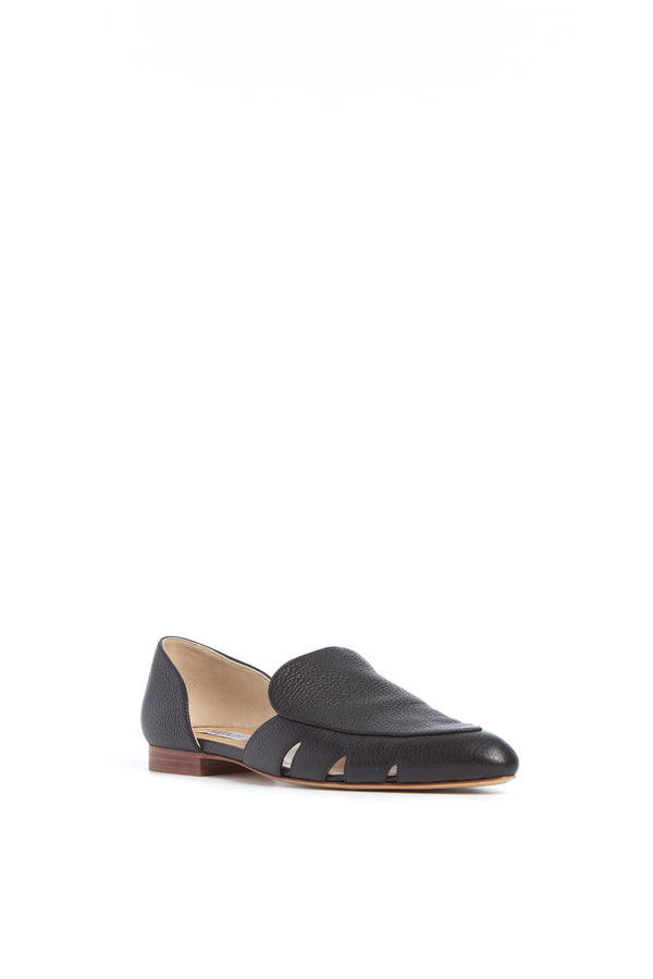 Gabriela Hearst Rory Flat Shoe In Black Textured Leather
