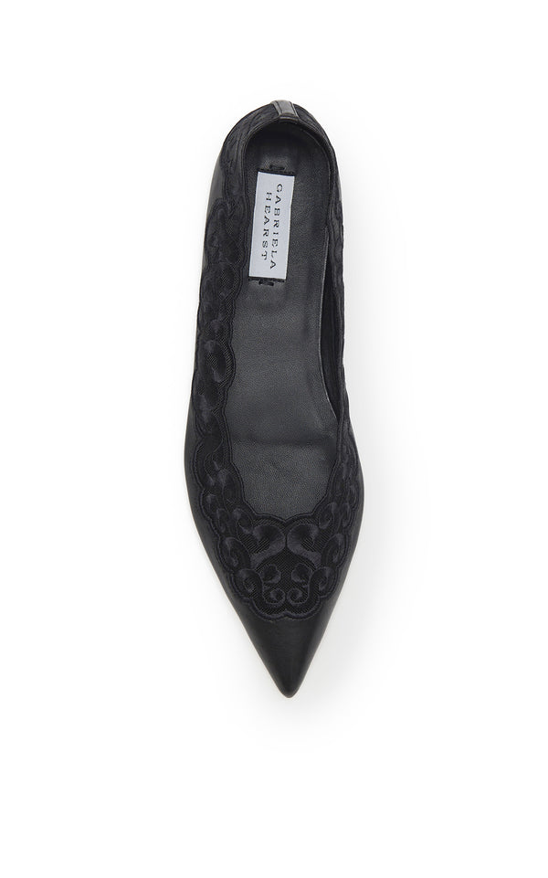 Gabriela Hearst Ziva Flat Shoe In Black Nappa Leather And Silk Lace
