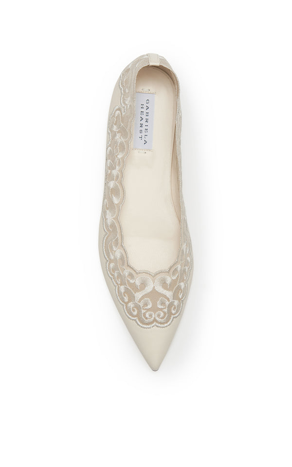 Gabriela Hearst Ziva Flat Shoe In Ivory Nappa Leather And Silk Lace